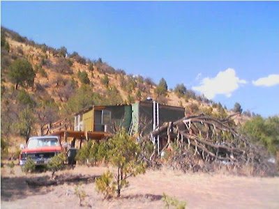 m9-3959550