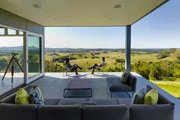 Off-grid luxury