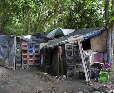 Ways to keep your off-grid home secure